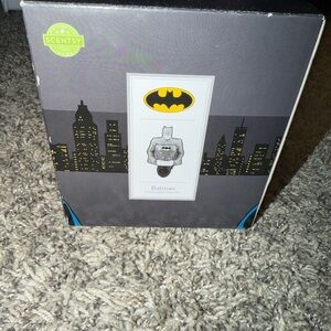 Scentsy Batman Plug-In Warmer - Black and Yellow Gotham Design